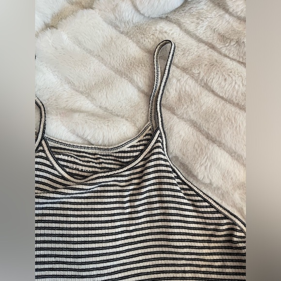 American Eagle Soft Sexy M Tank Extra Slim Ecru Black Striped Ruffle Preppy Rib - Picture 6 of 6